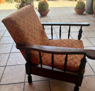 Butacas antiguas madera maciza. 100€/ ud