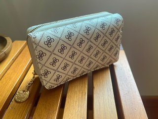 Cartera amplia con tarjetero y monedero