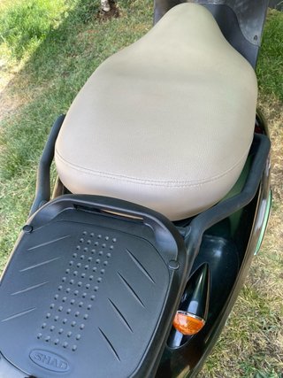 Aprilia Compay Custom 125cc Scooter