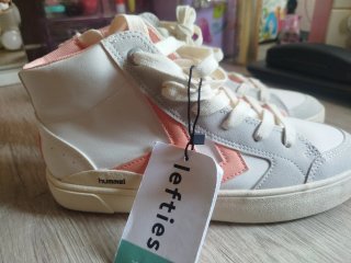 Zapatillas Hummel rosa y blanco