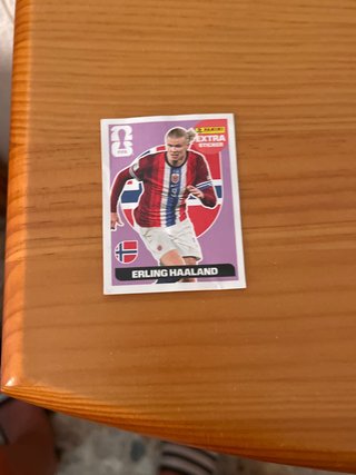 Cromos Erling Haaland Extra Morado