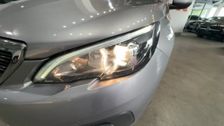 Peugeot 308 SW SW Active 1.2 PureTech 110 SS (2018)