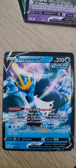 Carta Pokémon Suicune V 210 PS