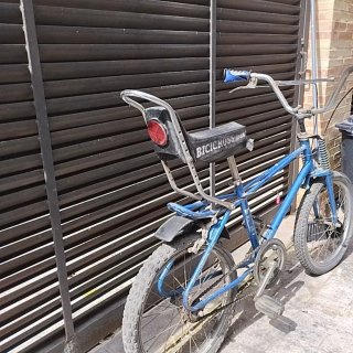 Bicicleta BMX azul