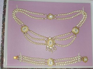 Conjunto Collar y Pulsera Perlas y Oro