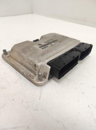 Centralita 045906019ce skoda fabia (5j2 ) 282978