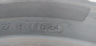 Neumáticos 245/40 R18 93Y
