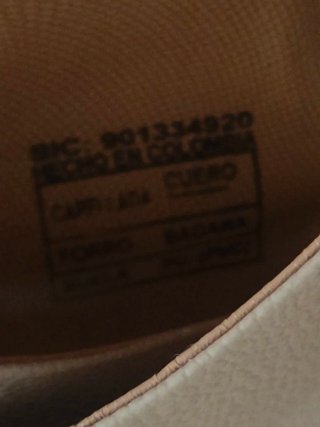Sandalias de piel beige talla 38