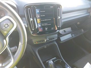Volvo XC40 1.5 T4 Twin Recharge R-Design Auto