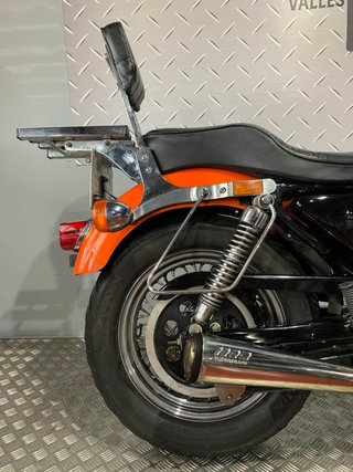 Harley Davidson Sportster 883