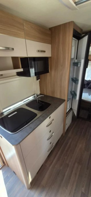 Caravana Bürstner Averso Premio 440tk