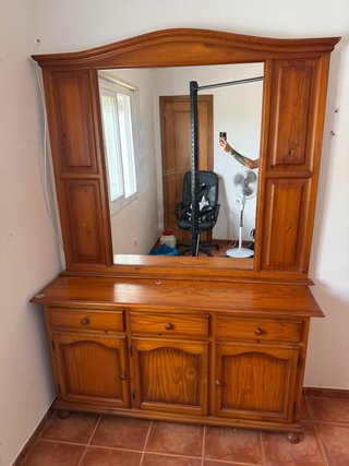 Mueble de salón de madera