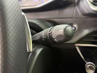 Peugeot 2008 GT Line Hybrid 1.2 145CV eDCS6 MHEV