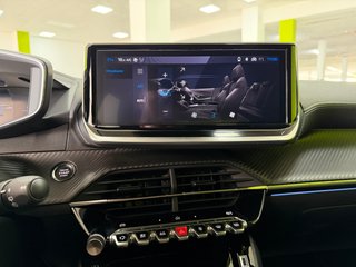 Peugeot 2008 GT Line Hybrid 1.2 145CV eDCS6 MHEV