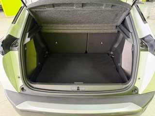 Peugeot 2008 GT Line Hybrid 1.2 145CV eDCS6 MHEV