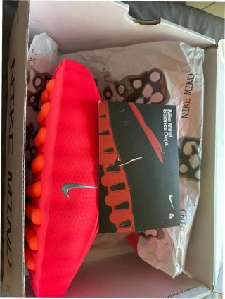 Nike Mind 001 Rojo Solar EU44