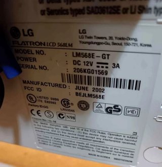 Monitor LG Flatron LCD LM568E-GT Vintage 2002 VGA