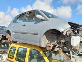 Renault paragolpes del grand scenic 1.9 dci 362177