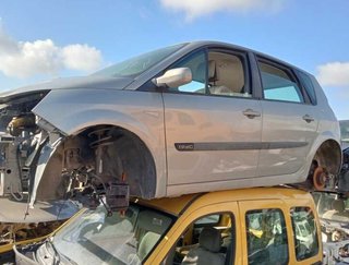 Renault paragolpes del grand scenic 1.9 dci 362177