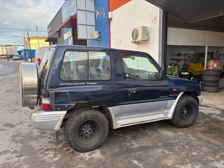 Mitshubisi montero v20 super exced