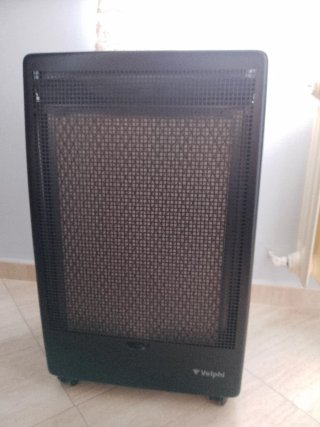 Estufa de butano Velphi negra