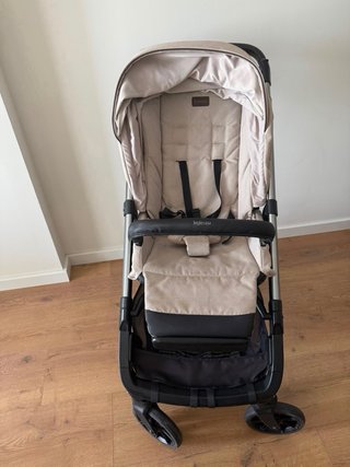 Inglesina Aptica beige. Capazo+silla, muy cuidado