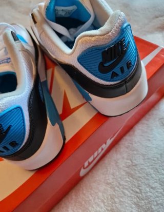 Nike Air Max 90