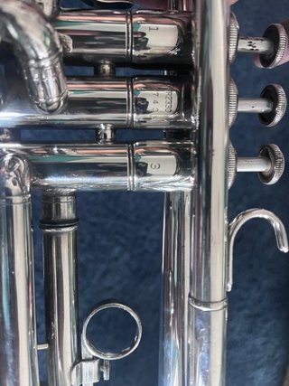 Trompeta Yamaha YTR-2330