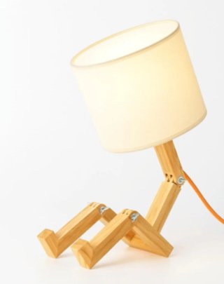 Lámpara de mesa madera y tela. Urge venta por muda