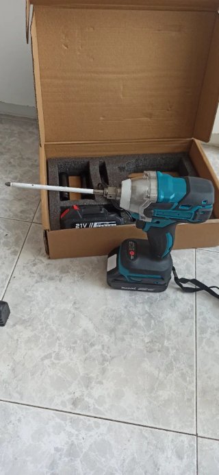Atornillador de impacto compatible Makita
