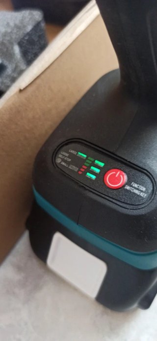 Atornillador de impacto compatible Makita