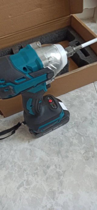 Atornillador de impacto compatible Makita
