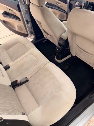 FIAT Línea Diesel Línea 1.3Mjt Emotion, 66kW/90 PS