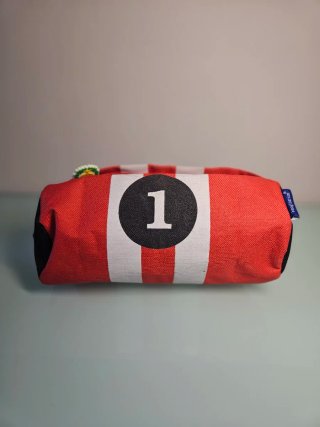 Casco bici rojo + bolsa manillar
