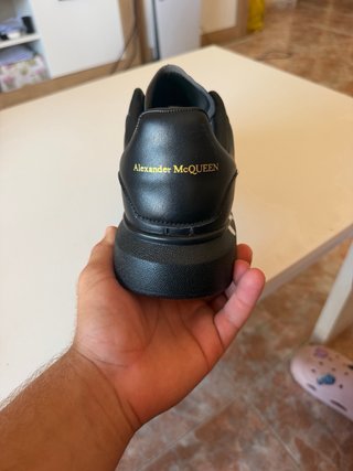 Alexander McQueen Hombre Negro