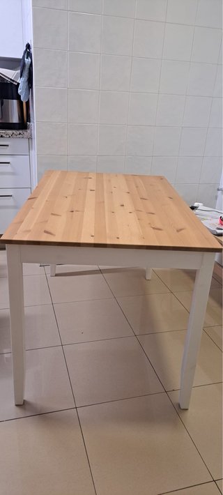 Mesa de comedor madera