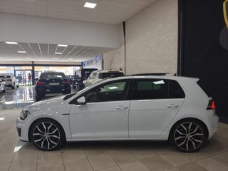 Volkswagen Golf 2.0 TDI 184cv DSG GTD BMT