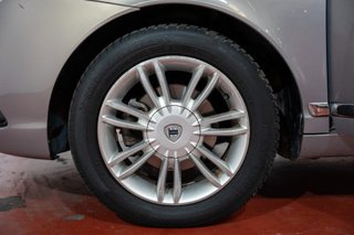 Lancia Ypsilon 1.4 16v Platino