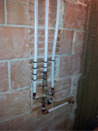 Servicio de Fontanero y  electricidad doméstica