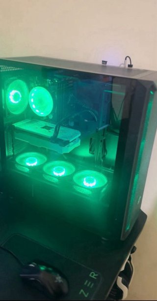 Pack Gaming MSI Silla y Accesorios