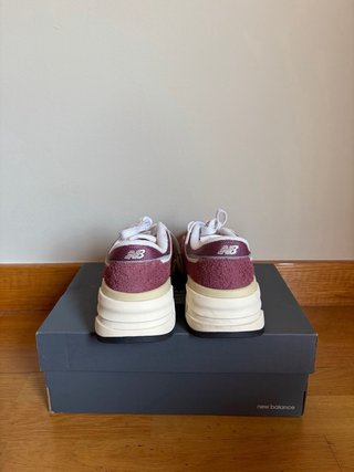 New Balance 997R Burdeos Talla 45.5