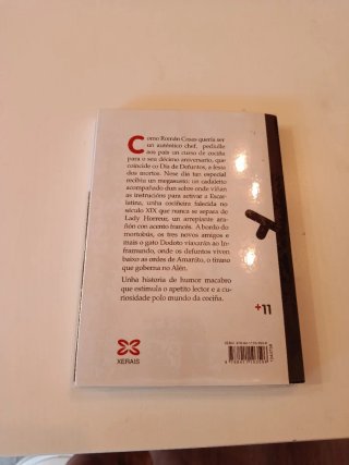 Libro Escarlatina a cociñeira defunta