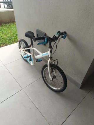 Bicicleta Btwin 100 Niños 16 Blanca