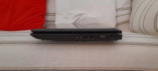 Portátil ASUS X70L