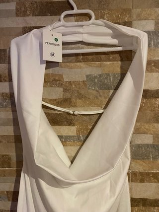 Vestido blanco con escote halter | Talla M | Nuevo