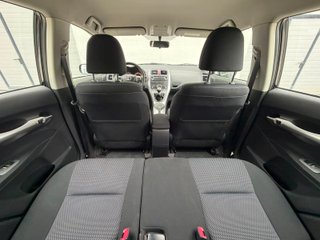 Toyota Auris 1.6 VVTi Active+ Pack ConectDrive2011