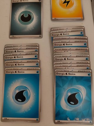 Lote de Cartas Pokémon Energía Básica