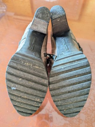 Botines de piel Manas
