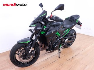 KAWASAKI Z 900