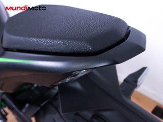 KAWASAKI Z 900